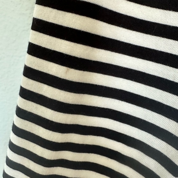 Everlane | The Organic Cotton Turtleneck - Picture 12 of 12